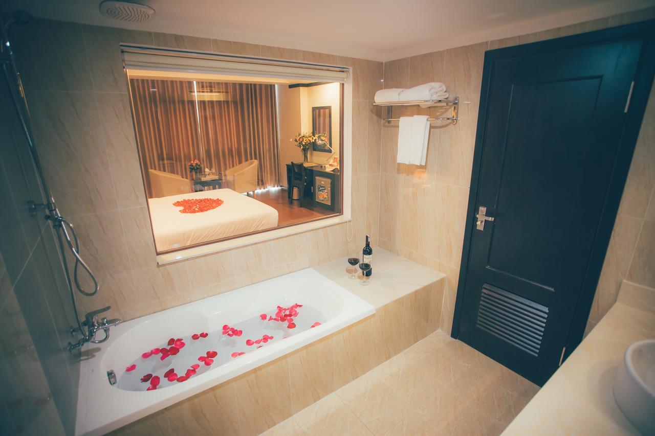 Friendship Hotel Hanoi Exterior photo