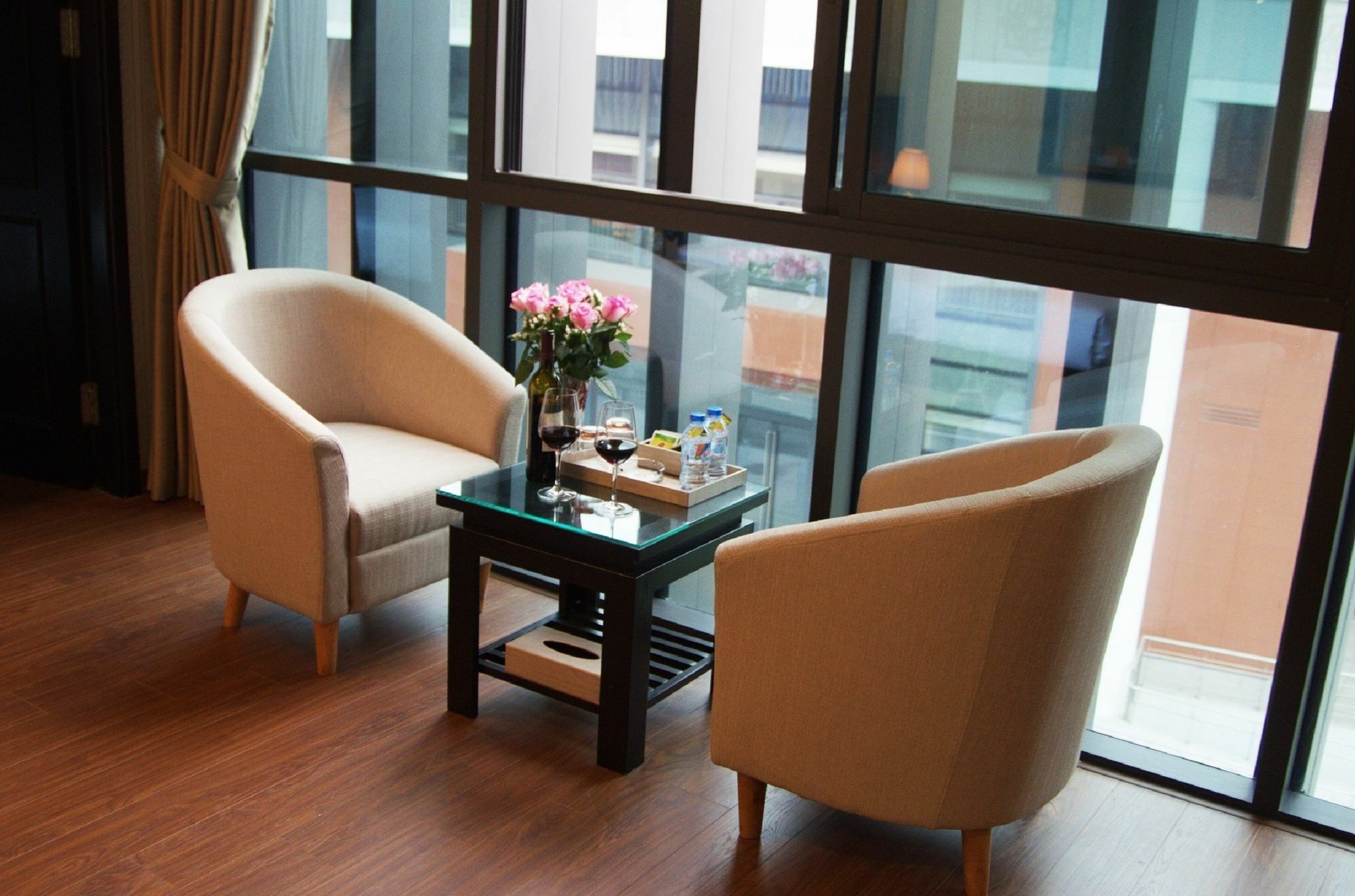 Friendship Hotel Hanoi Exterior photo